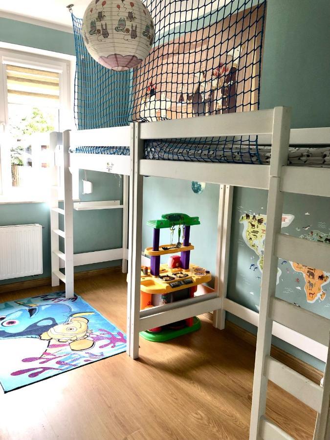 Mieszkanie Z Ogrodkiem Wrocław Exteriör bild